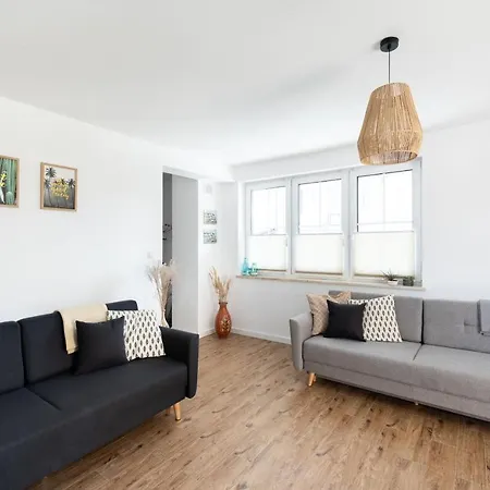 Latarnika Apartment *